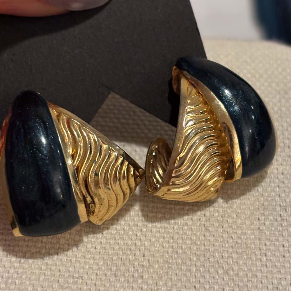 Vintage Gold-Tone Textured Hoop Earrings with Black Enamel Detail